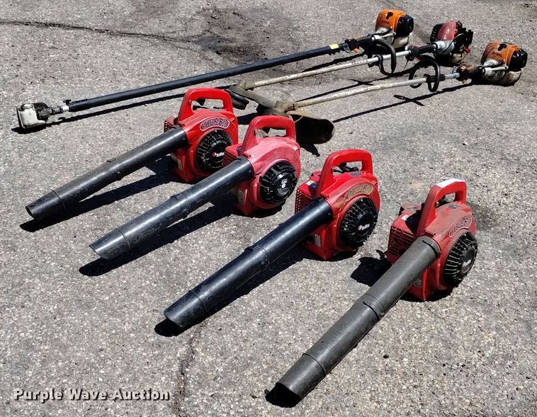 image for item LO9010 Lawn equipment 