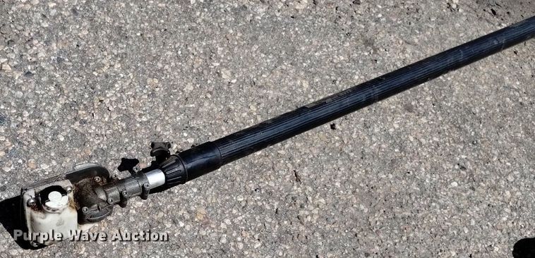 image for item LO9010 Lawn equipment 