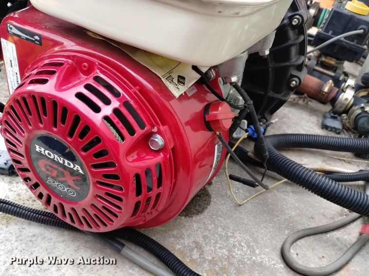 image for item LO9015 Chemical Containers  applicator skid