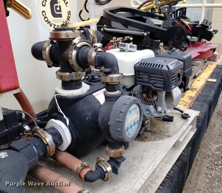 image for item LO9015 Chemical Containers  applicator skid