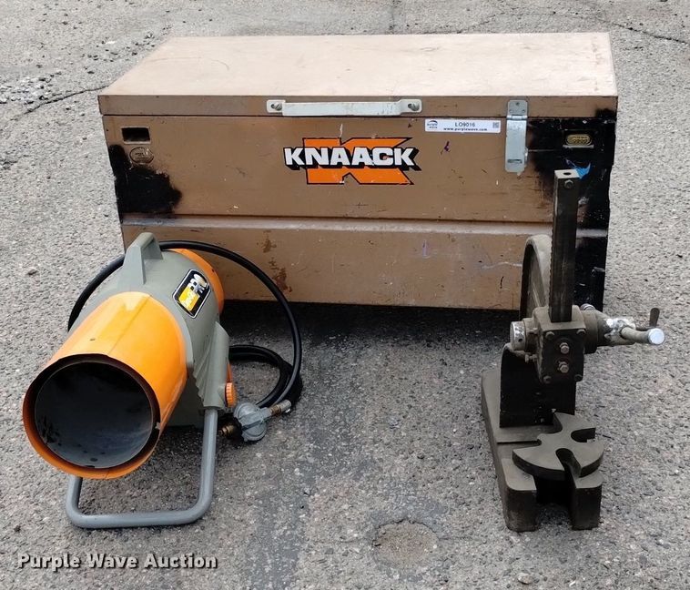 image for item LO9016 Tools