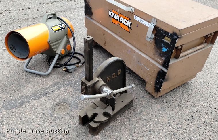 image for item LO9016 Tools