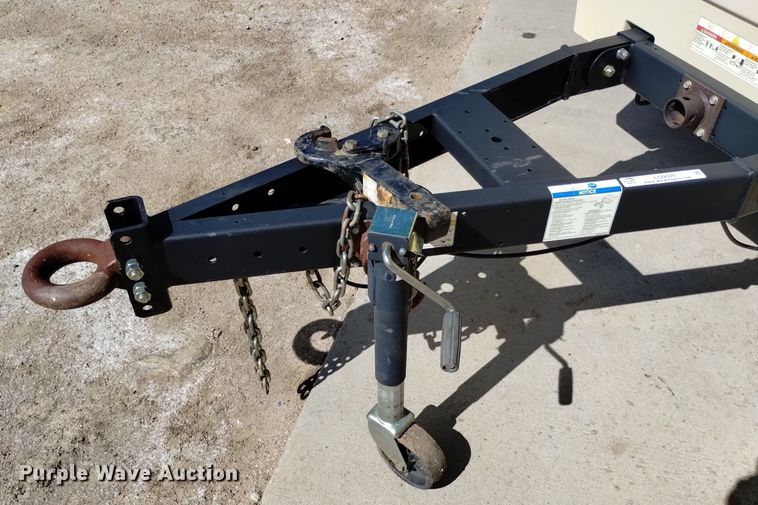 image for item LO9020 2011 Ingersoll Rand  P185 air compressor