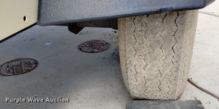 image for item LO9020 2011 Ingersoll Rand  P185 air compressor