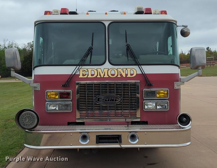 image for item LY9528 1994 E-One fire truck