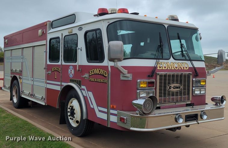 image for item LY9528 1994 E-One fire truck