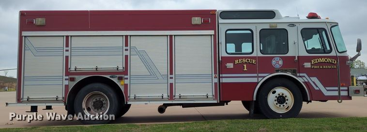 image for item LY9528 1994 E-One fire truck