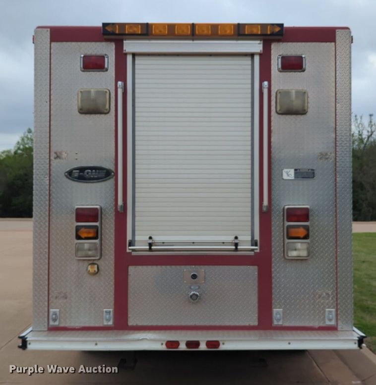 image for item LY9528 1994 E-One fire truck