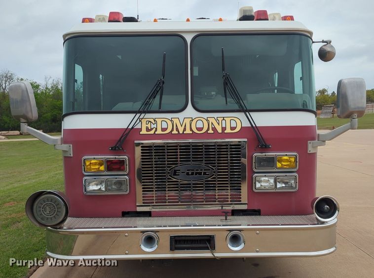 image for item LY9528 1994 E-One fire truck