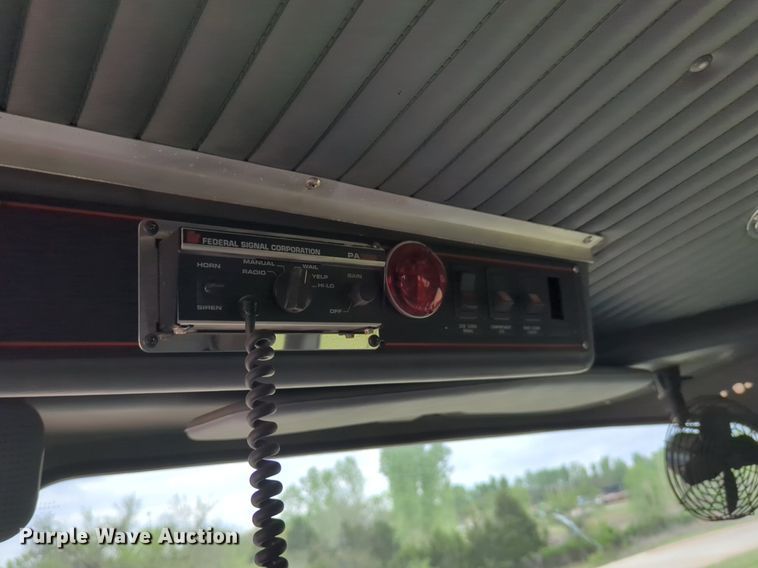 image for item LY9528 1994 E-One fire truck