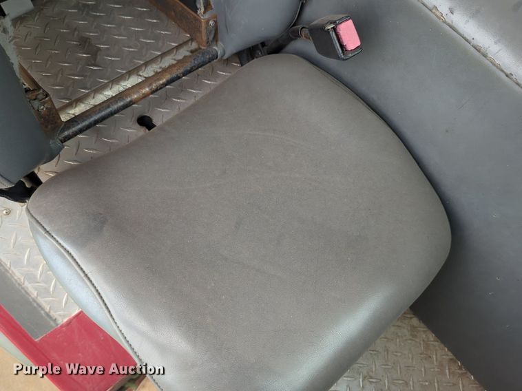 image for item LY9528 1994 E-One fire truck