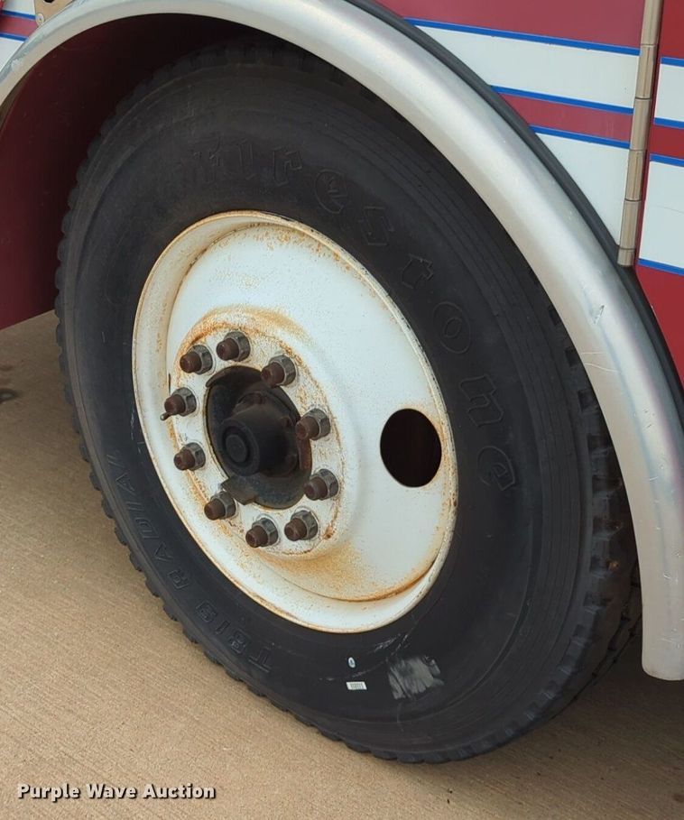 image for item LY9528 1994 E-One fire truck