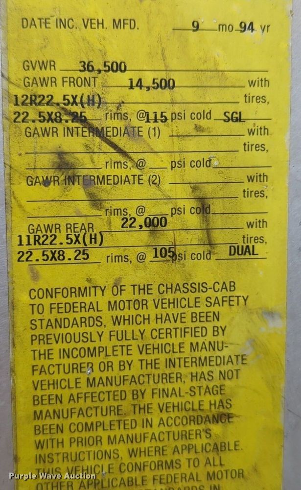 image for item LY9528 1994 E-One fire truck