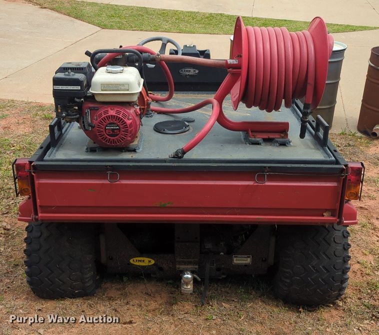 image for item LY9529 2005 John Deere 6X4 Gator utility vehicle