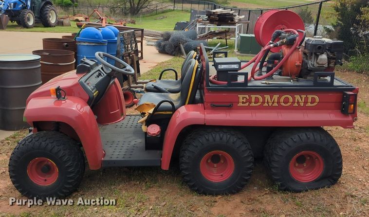 image for item LY9529 2005 John Deere 6X4 Gator utility vehicle