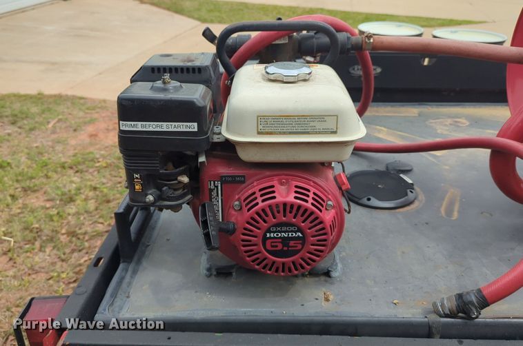 image for item LY9529 2005 John Deere 6X4 Gator utility vehicle