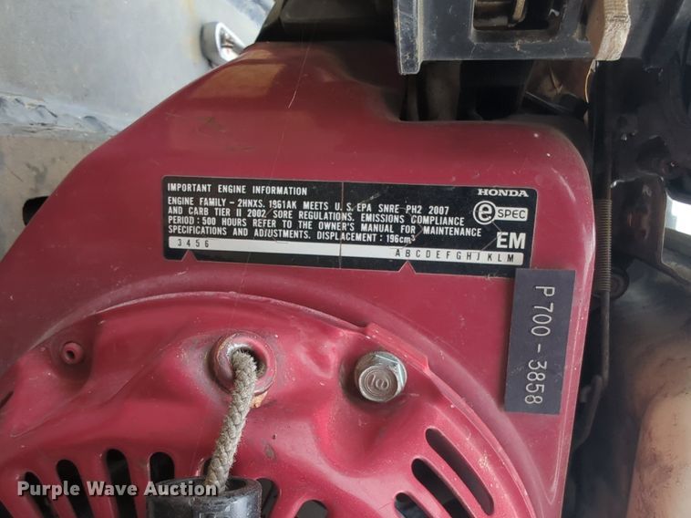 image for item LY9529 2005 John Deere 6X4 Gator utility vehicle