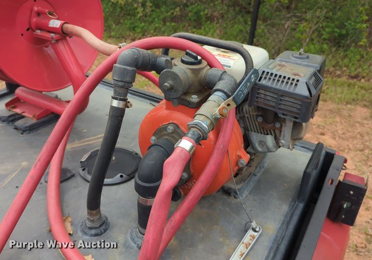 image for item LY9529 2005 John Deere 6X4 Gator utility vehicle