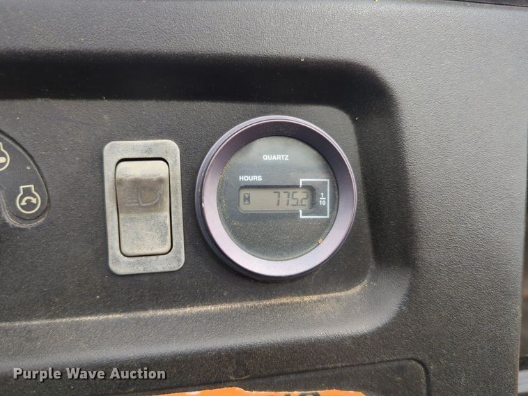 image for item LY9529 2005 John Deere 6X4 Gator utility vehicle