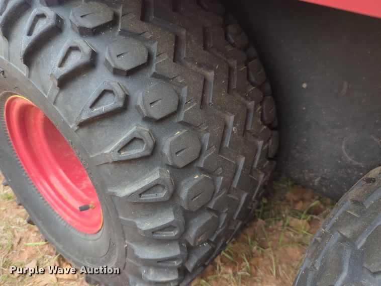 image for item LY9529 2005 John Deere 6X4 Gator utility vehicle