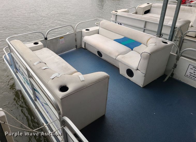 image for item MQ9642 2004 Playcraft Clipper 2400 pontoon boat