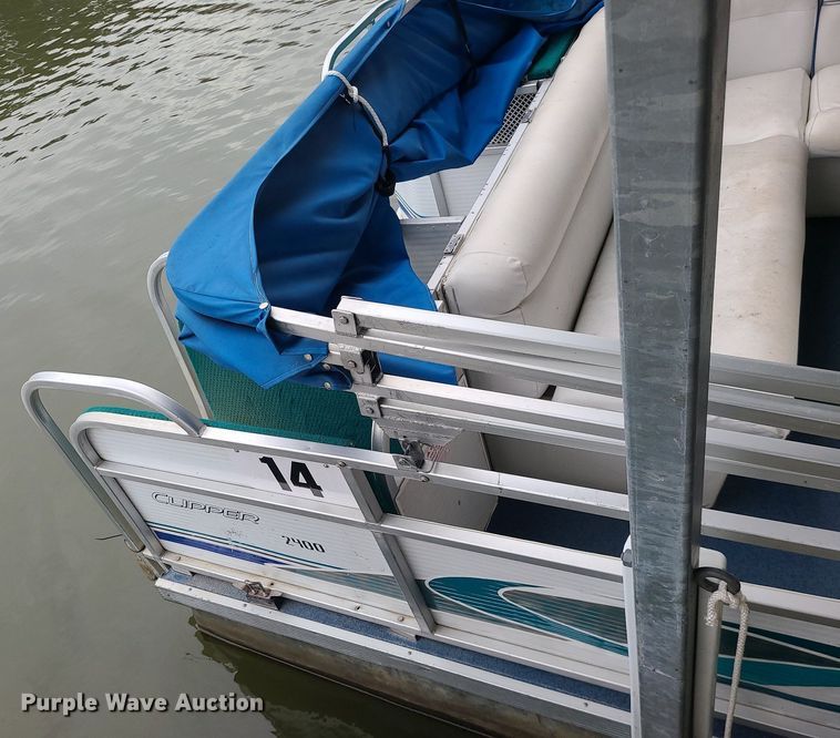 image for item MQ9643 2004 Playcraft Clipper 2400 pontoon boat