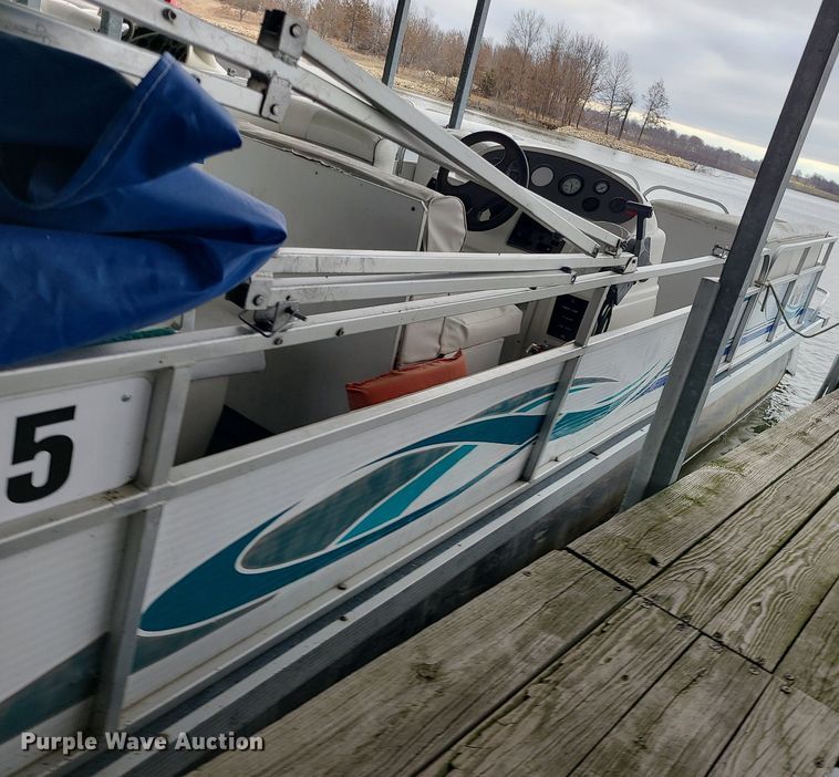 image for item MQ9644 2003 Playcraft Clipper 2400 pontoon boat