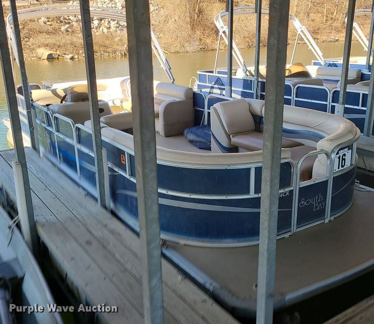 image for item MQ9646 2011 South Bay 524CR pontoon boat