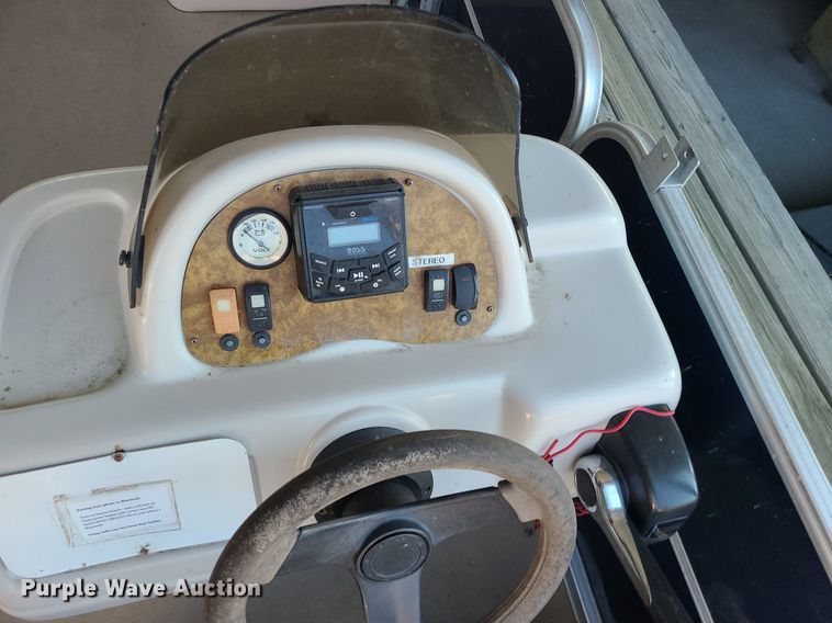 image for item MQ9646 2011 South Bay 524CR pontoon boat