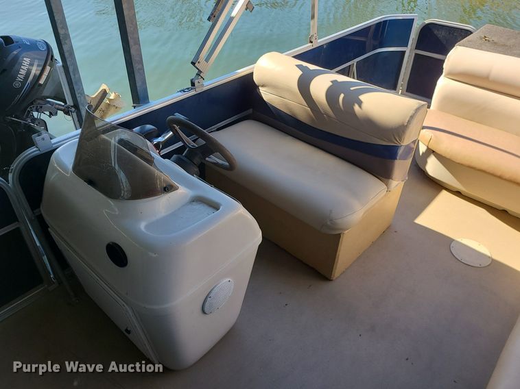 image for item MQ9646 2011 South Bay 524CR pontoon boat