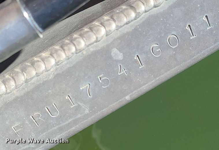 image for item MQ9646 2011 South Bay 524CR pontoon boat