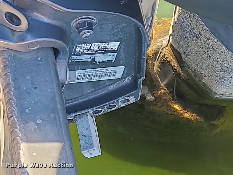 image for item MQ9649 2011 South Bay 524CR pontoon boat