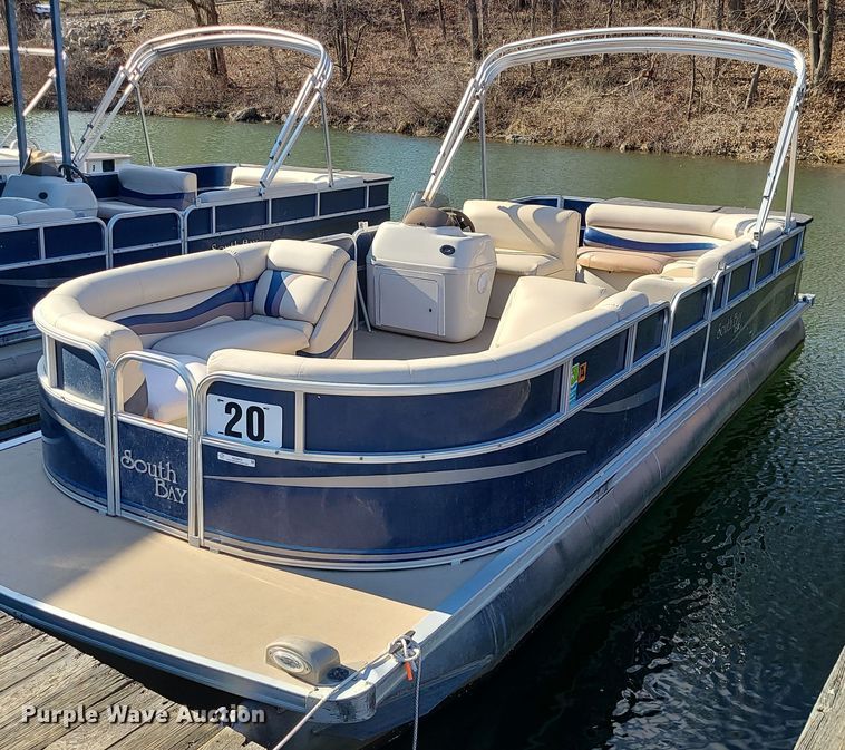 image for item MQ9650 2011 South Bay LSR pontoon boat