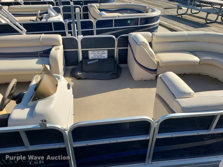 image for item MQ9651 2011 South Bay 524CR pontoon boat