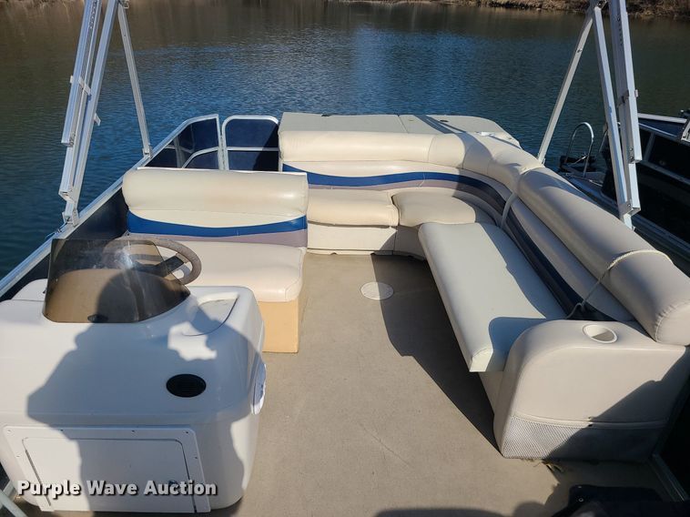 image for item MQ9651 2011 South Bay 524CR pontoon boat