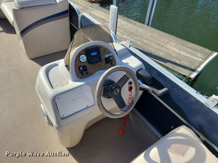 image for item MQ9651 2011 South Bay 524CR pontoon boat