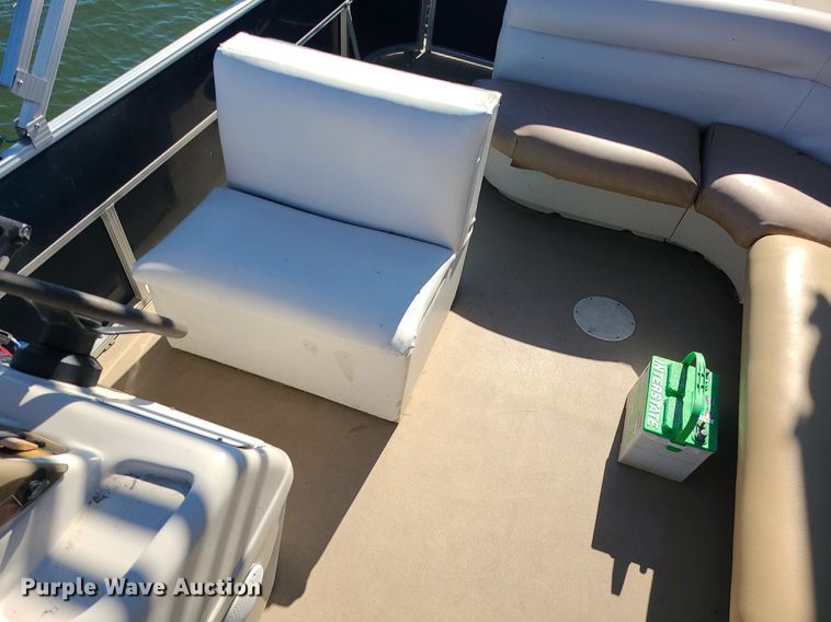 image for item MQ9653 2011 South Bay 524CR pontoon boat