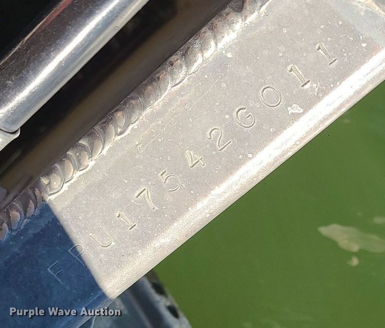 image for item MQ9653 2011 South Bay 524CR pontoon boat