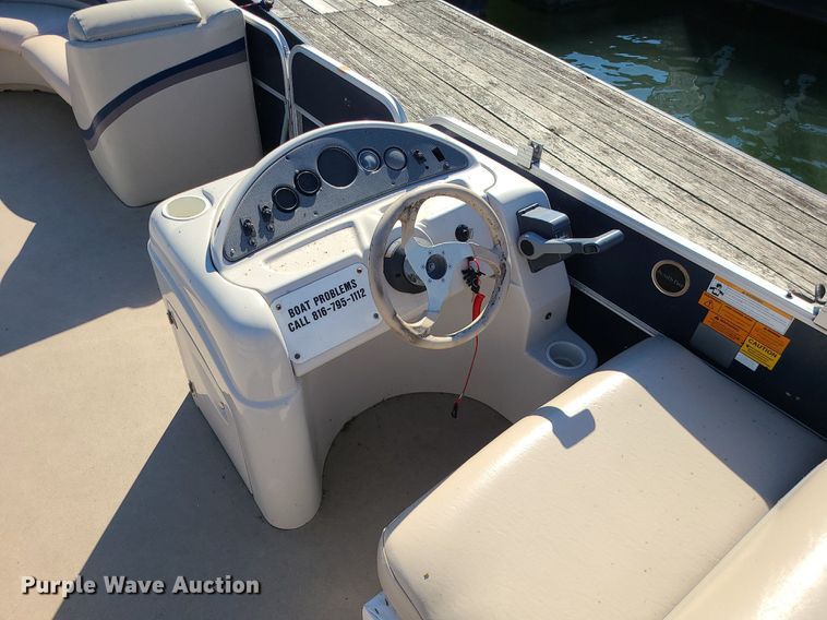 image for item MQ9655 2011 South Bay 424CR pontoon boat