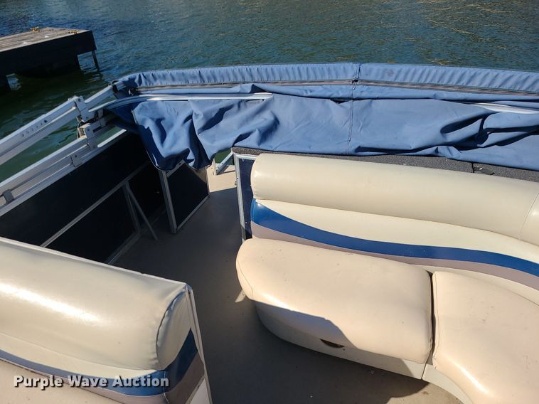 image for item MQ9655 2011 South Bay 424CR pontoon boat