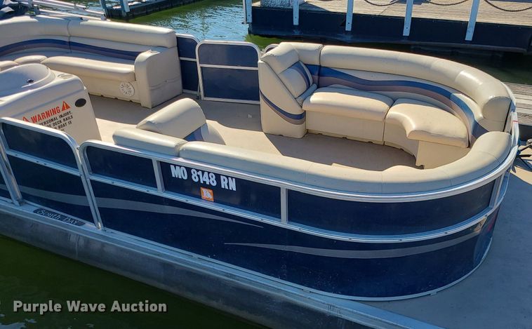 image for item MQ9656 2011 South Bay 424CR pontoon boat