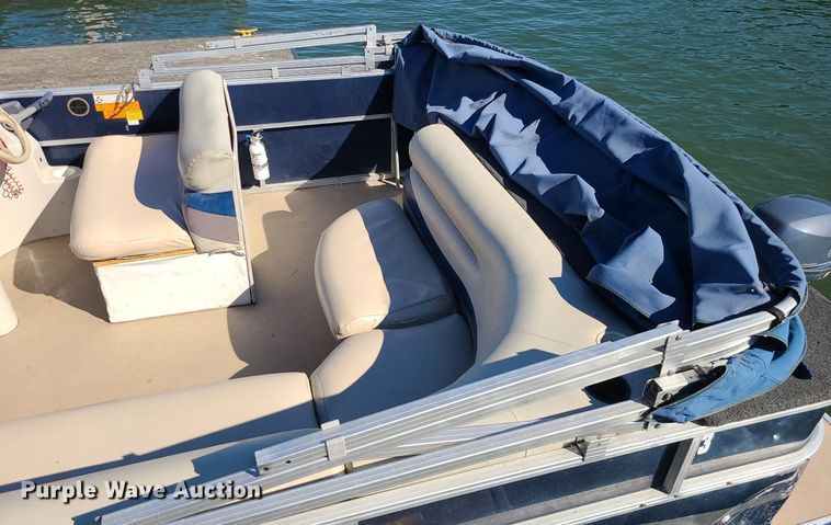 image for item MQ9656 2011 South Bay 424CR pontoon boat