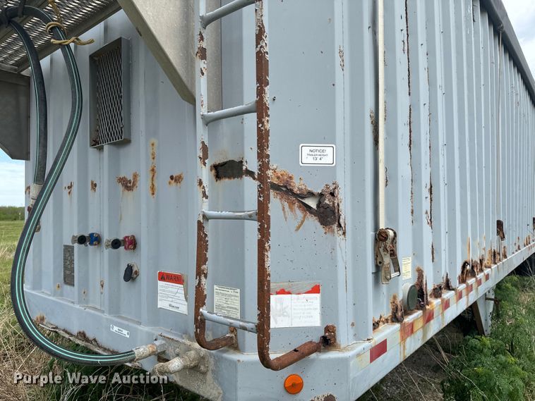 image for item ND9191 2006 Wilkins walking floor trailer