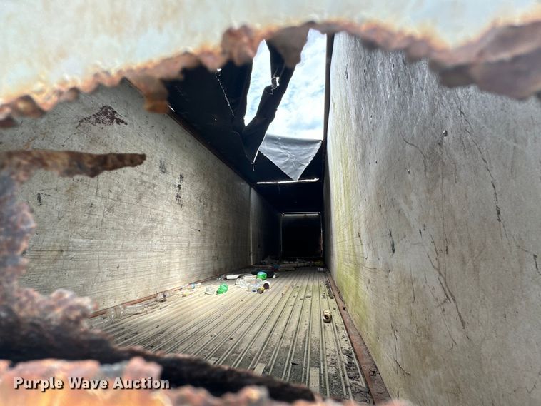 image for item ND9191 2006 Wilkins walking floor trailer