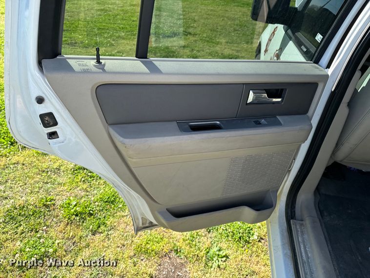 image for item ND9239 2012 Ford Expedition SUV