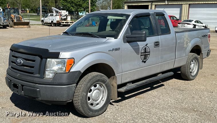 image for item ND9241 2010 Ford F150 XL SuperCab pickup truck