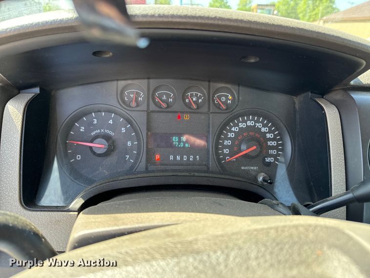 image for item ND9241 2010 Ford F150 XL SuperCab pickup truck