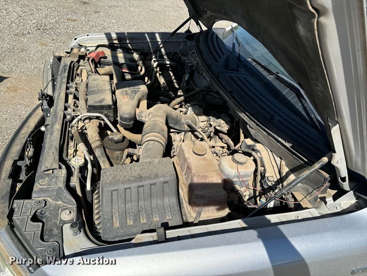 image for item ND9241 2010 Ford F150 XL SuperCab pickup truck