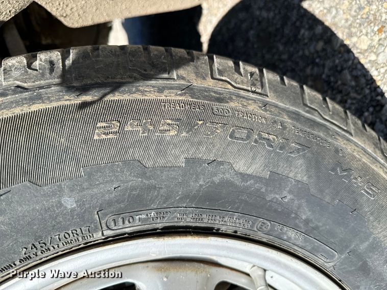 image for item ND9241 2010 Ford F150 XL SuperCab pickup truck