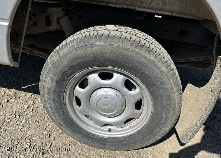 image for item ND9241 2010 Ford F150 XL SuperCab pickup truck